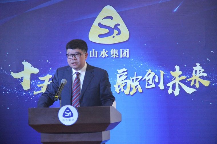 季总发言3.jpg