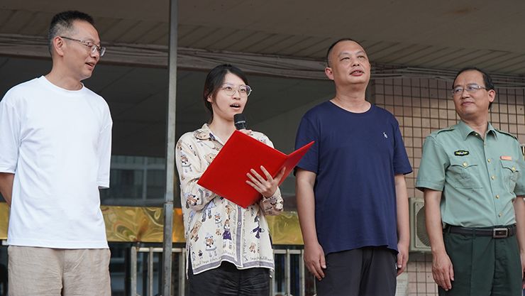 1657618617931518.jpg 山水集团送清凉2(2).jpg