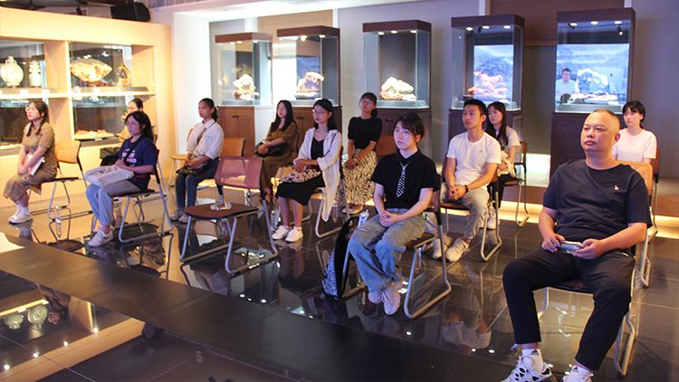 1656982532828094.jpg IMG_8881(2).jpg