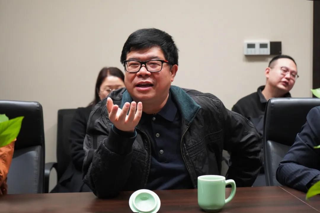 1637110955548431.jpg 1637110955548431.jpg