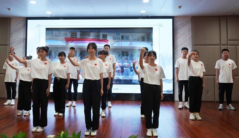 1630911851341308.jpg 合照白.jpg