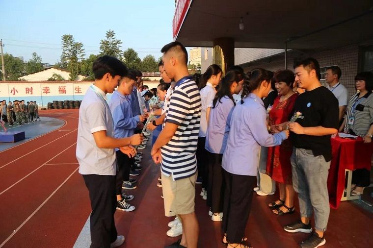 1571192128.jpg 微信图片_20191016100954.jpg