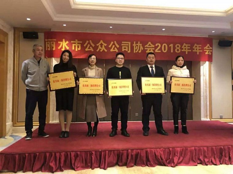 1550200648.jpg 2.jpg