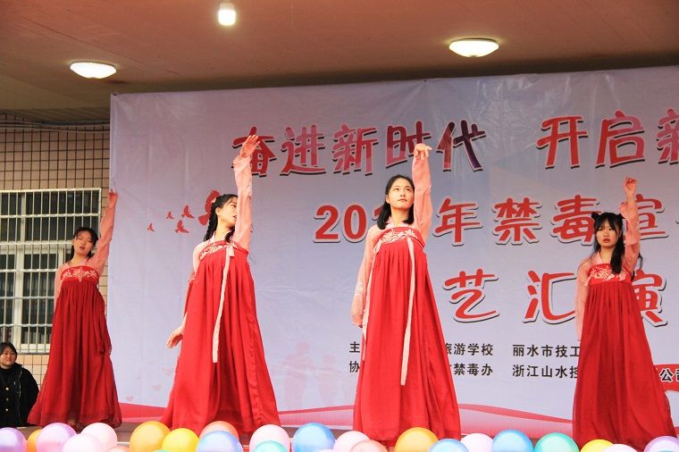 1550200168.jpg IMG_9227(2).jpg