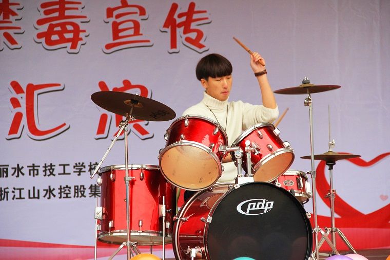 1550200173.jpg IMG_9223(2).jpg